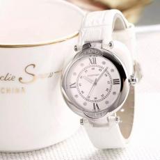 ブランド国内	Cartier カルティエ  セール価格クォーツスーパーコピー時計安全後払い専門店